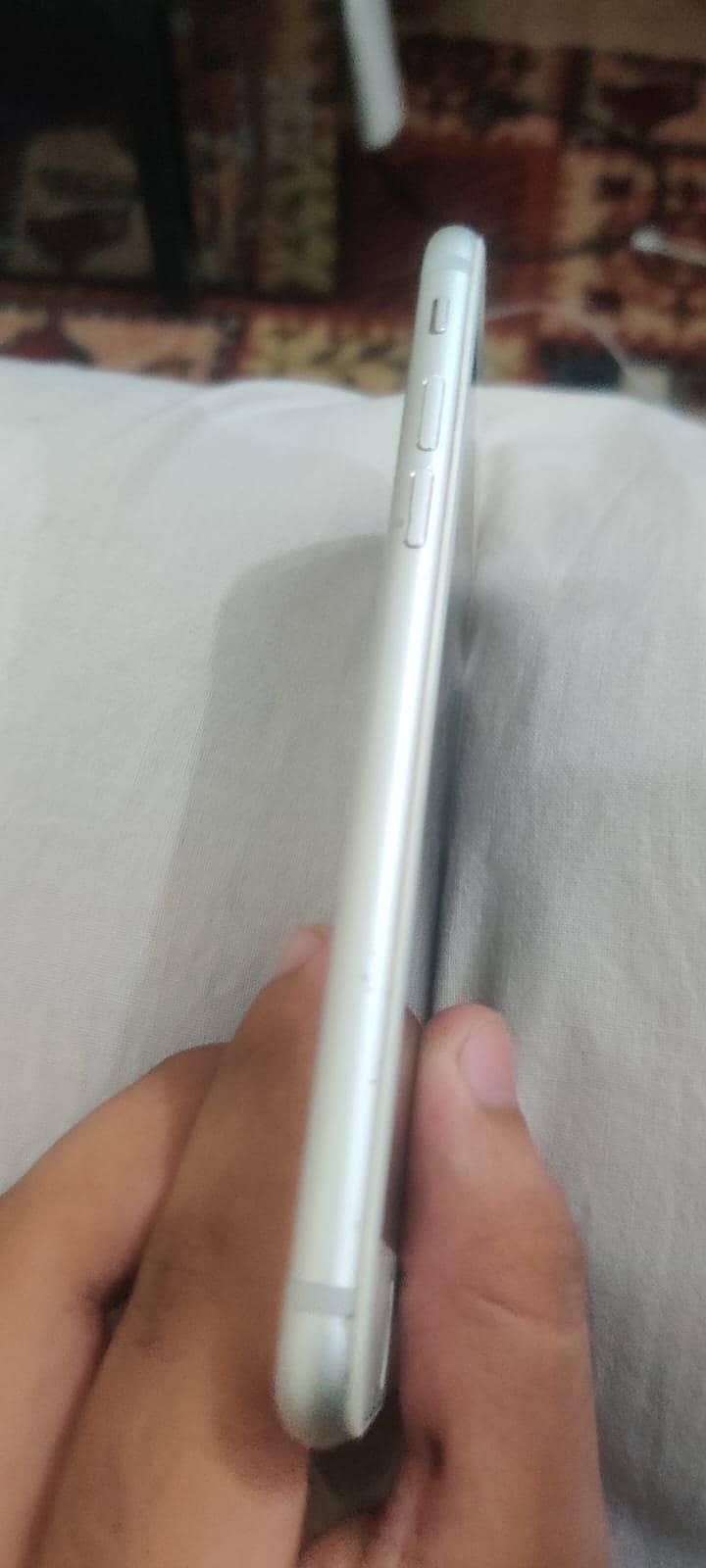 Apple iPhone 7 2