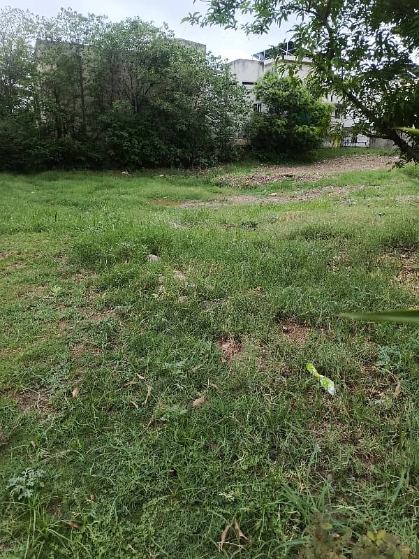1 Kanal Solid Land Plot Sector E 2