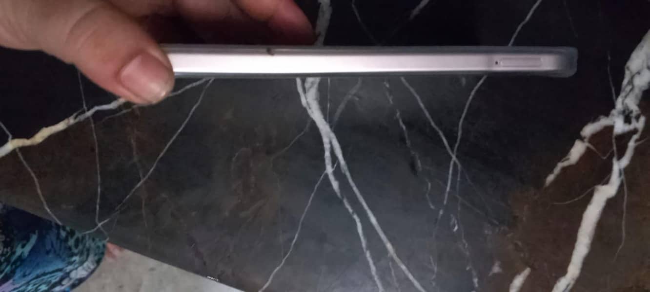 OPPO A6s 3