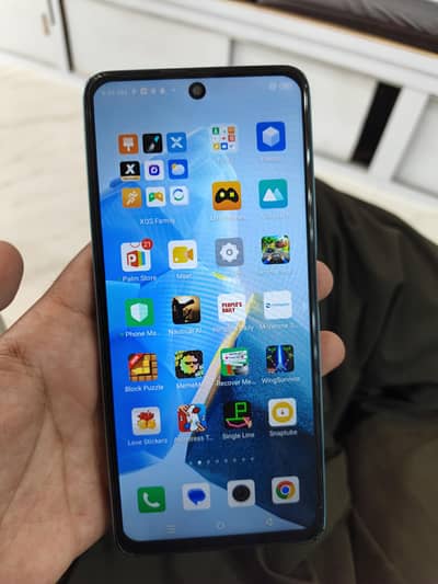 Infinix Hot 30
