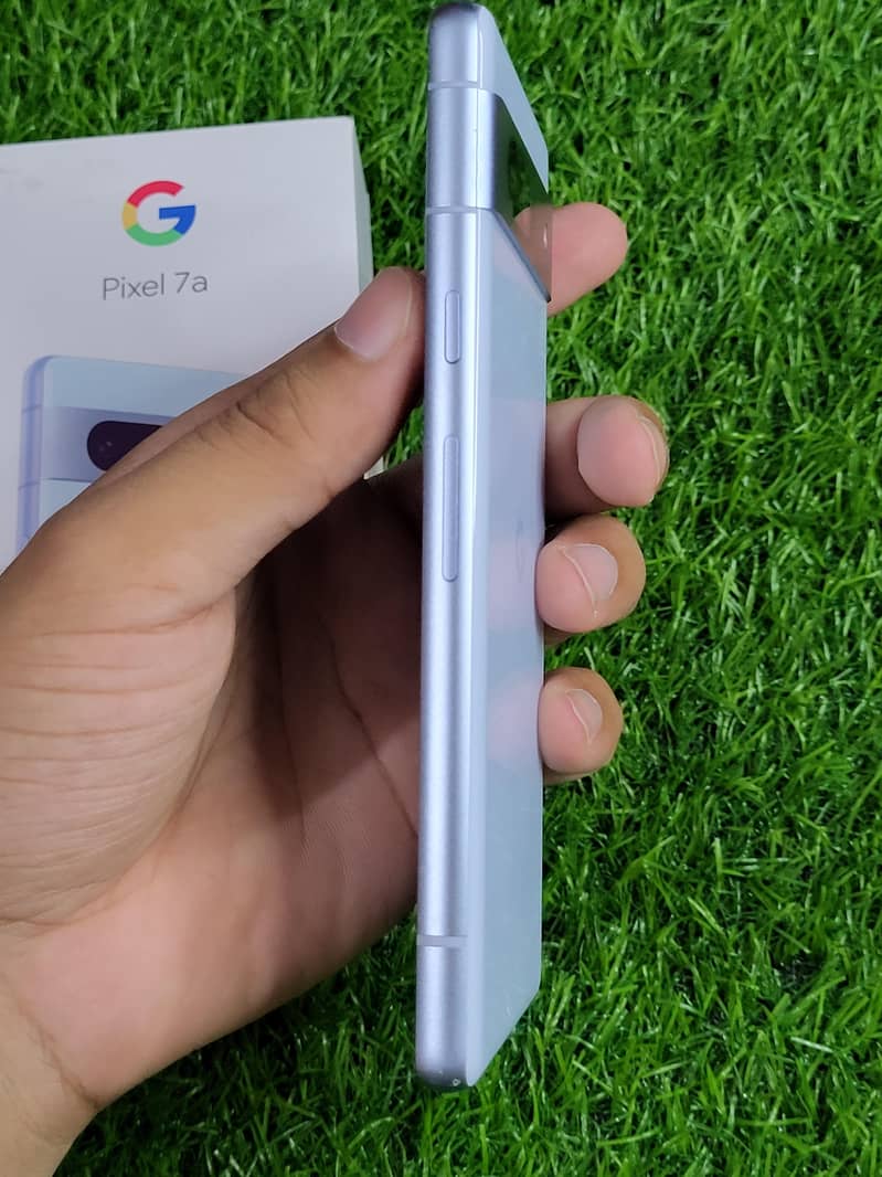 Google Pixel 7a with box 5