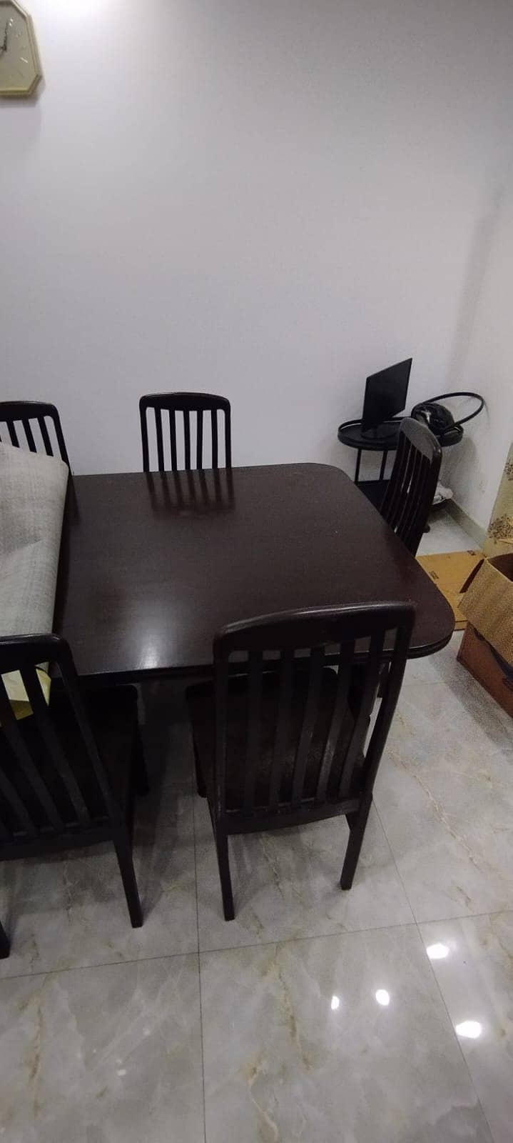 8 seater dining table 1