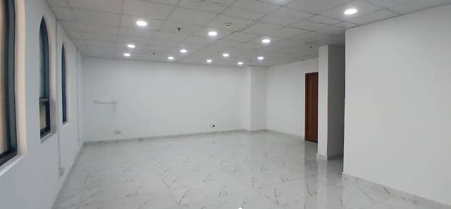 Prime Executive Offices 625 Square Feet Office Available For (Rent) In Gulberg 3 Lahore!