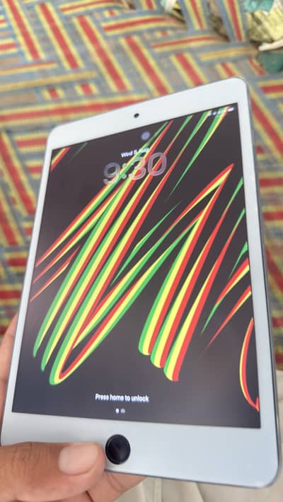iPad mini 5 64 GB condition ok