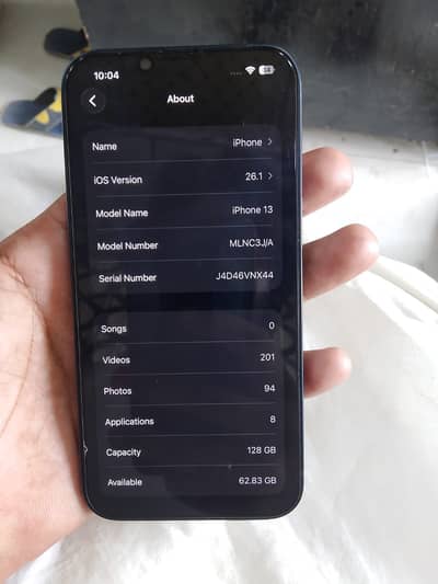 Apple iPhone 13