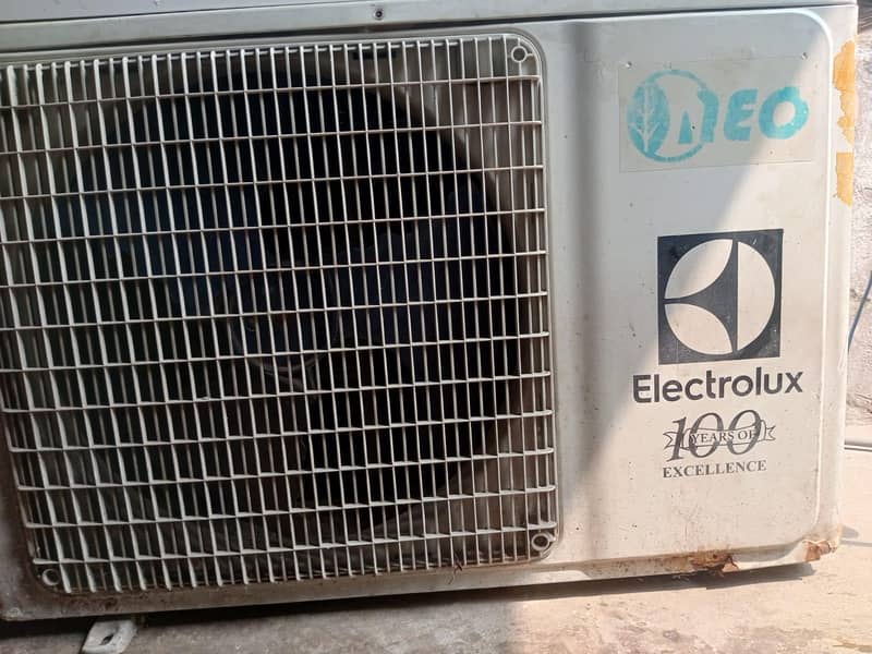 DC inverter 4