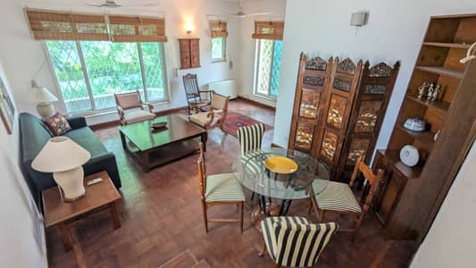 FOR RENT Luxury Furnished 2-Bedrooms Upper Portion F_8/1