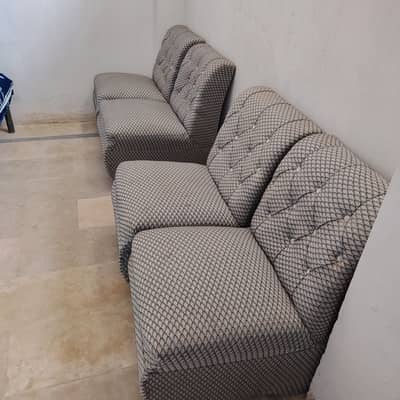 4 Seater Sofa Set Suitable for office, Home etc