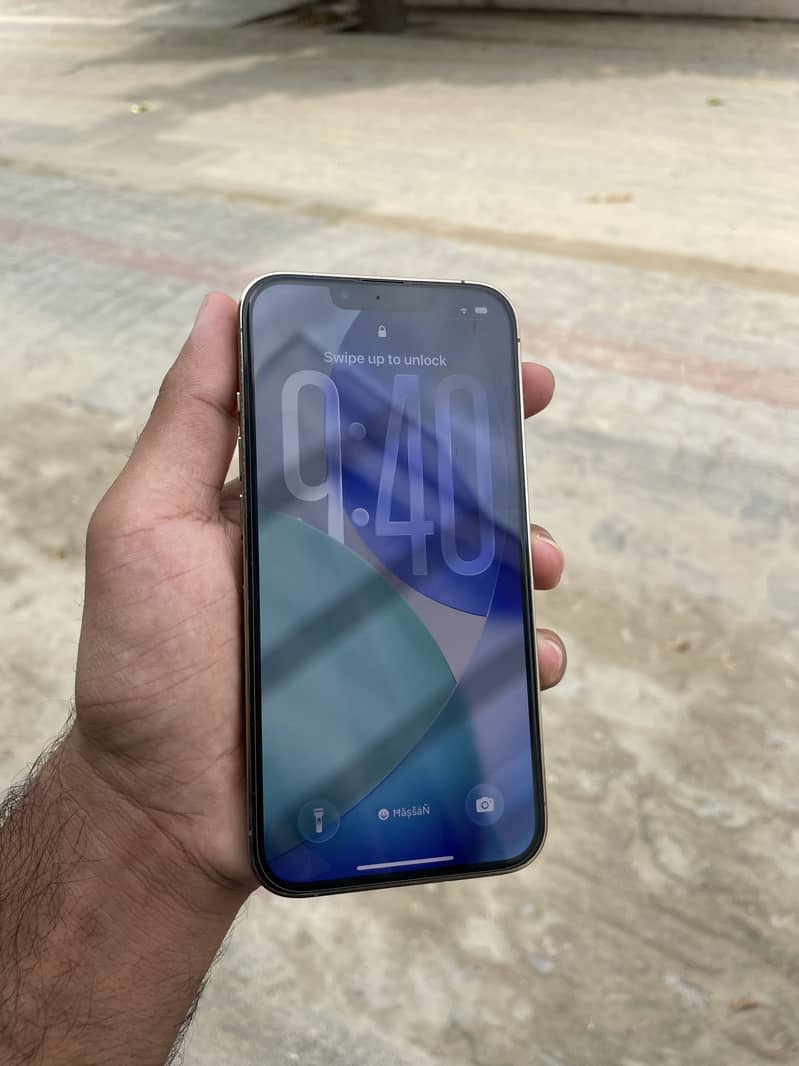 Iphone 13 pro mint condition 1