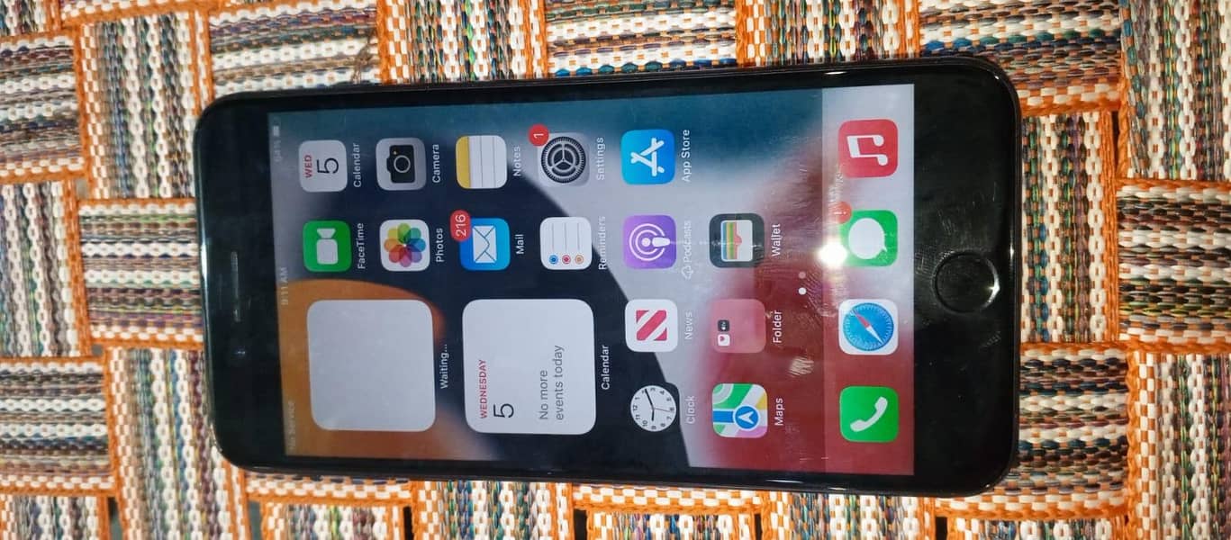 Apple iPhone 7 Plus 3