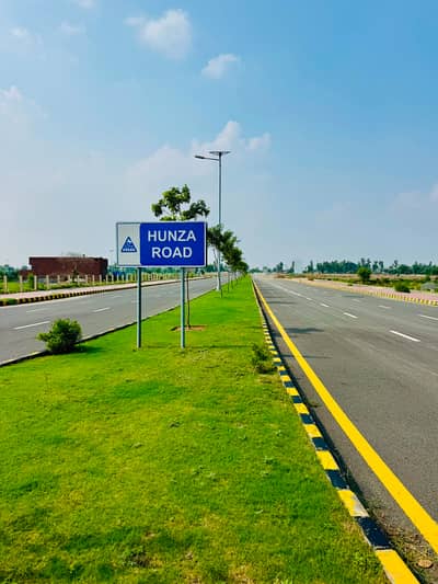 1 Kanal Prime Plot for Sale in LDA City E Block Near Park | Possession Block | Premium Location