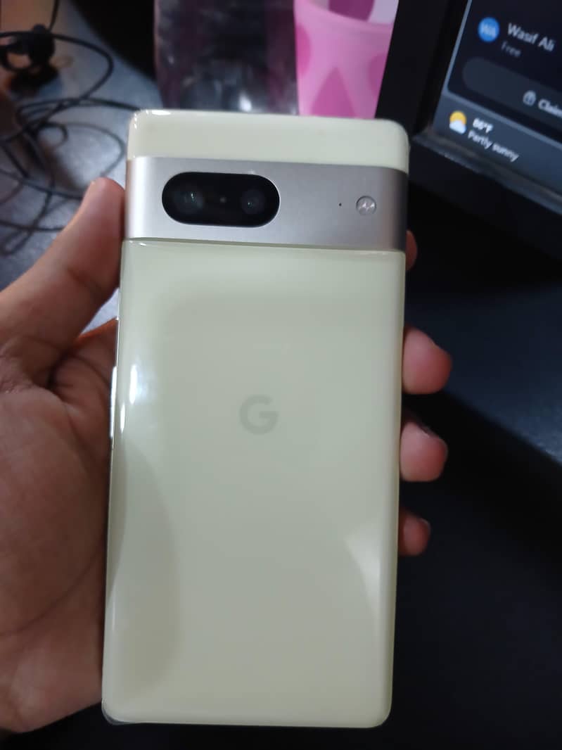 Google Pixel 7 5