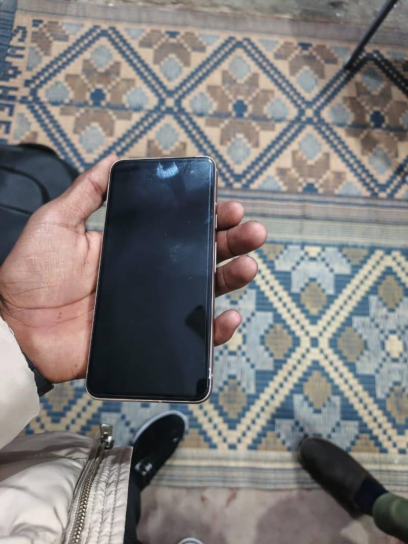 Google Pixel 8 2