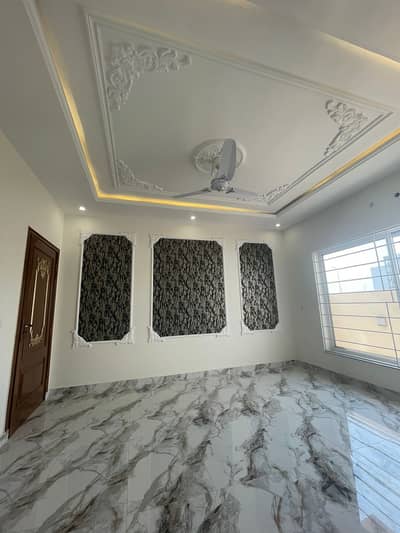 Get This Amazing 20 Marla House Available In DHA Phase 1 - Sector M