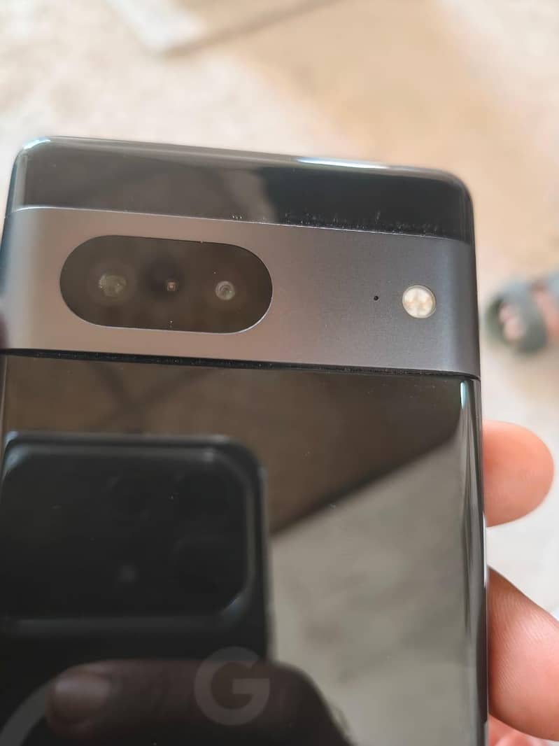 Google Pixel 7 4