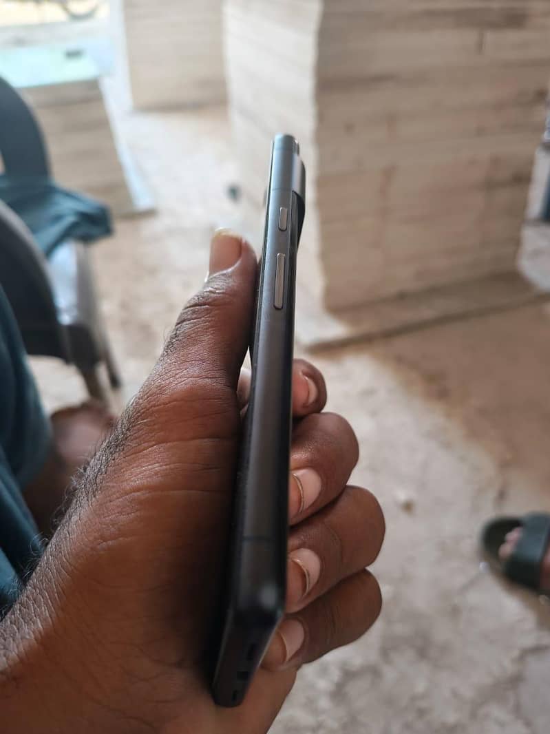 Google Pixel 7 5
