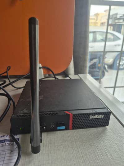 Lenovo ThinkCentre M700 Tiny Mini PC – Core i5, 8GB RAM, 256GB SSD