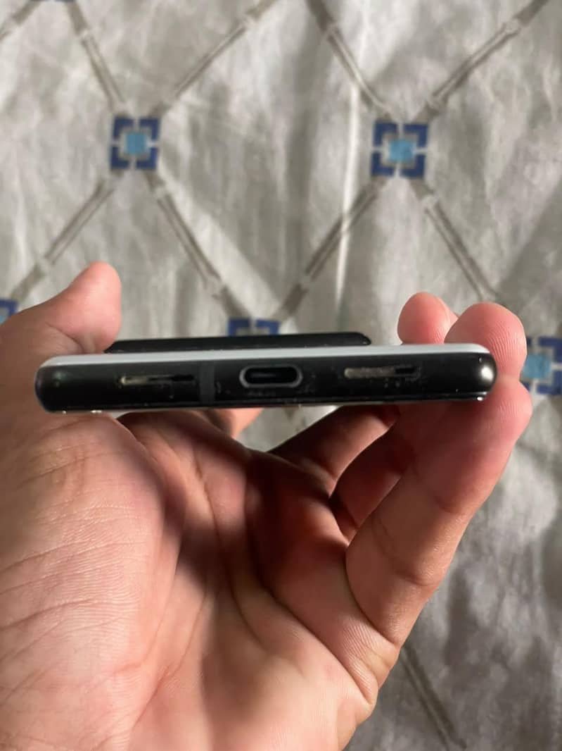 Google Pixel 6 3