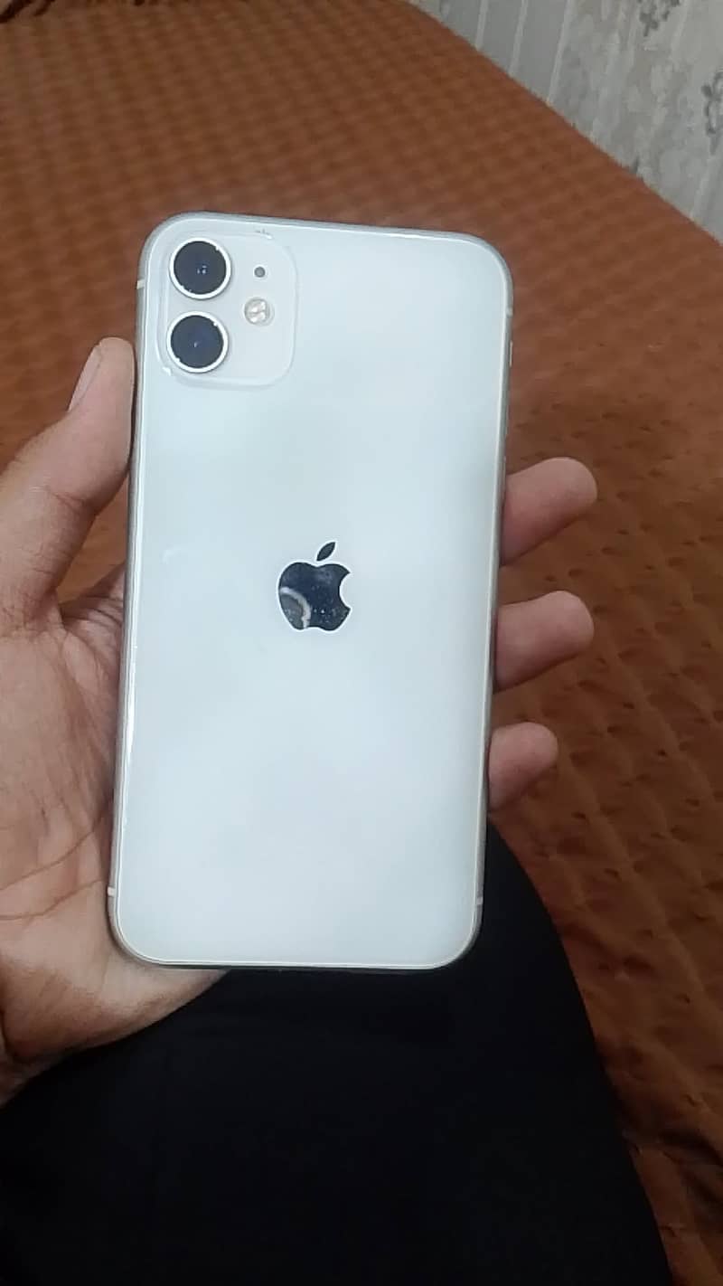 Apple iPhone 11 2