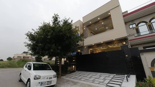 12 Marla Corner ( 35*90 In Block C ) Brand New Double Storey House For Sale.