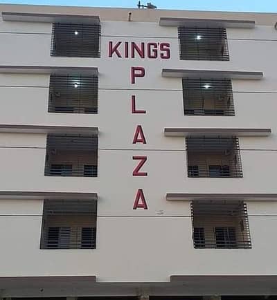 Good Prime Location 950 Square Feet Flat For Sale In Kings Plaza Near Allaah Wali Stop, 4K Chowrangi