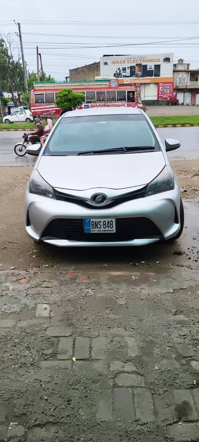 Toyota Vitz 2014