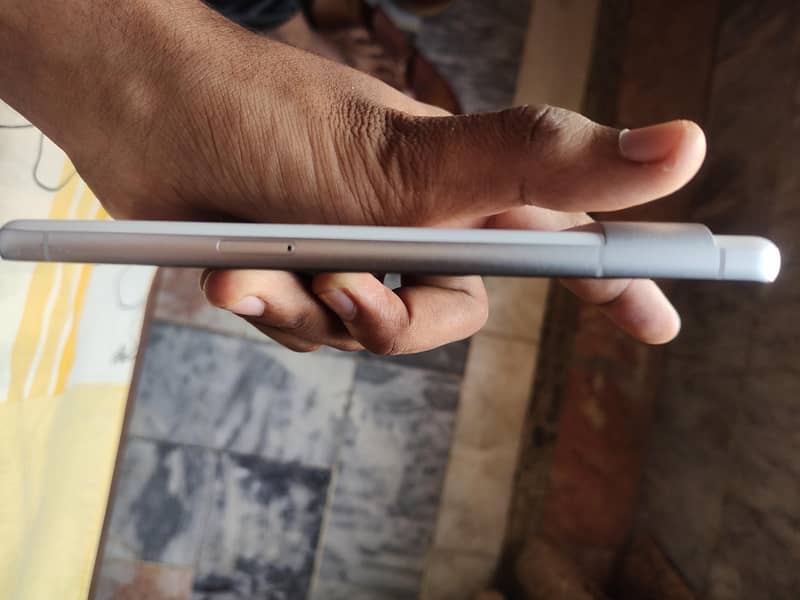 Google Pixel 7 2