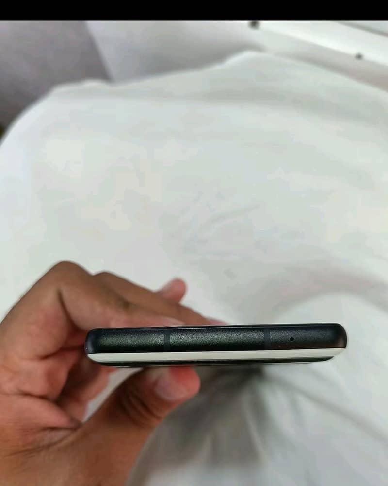 Google Pixel 6a 1