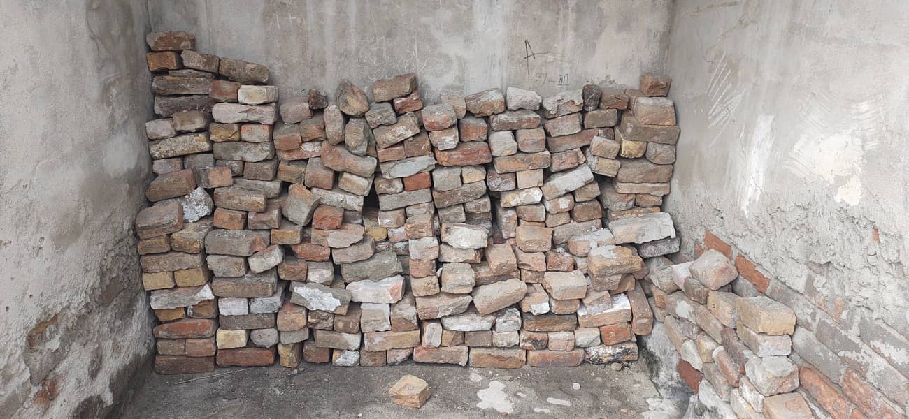 used Bricks 0