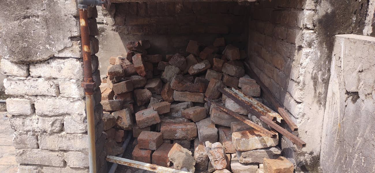 used Bricks 10