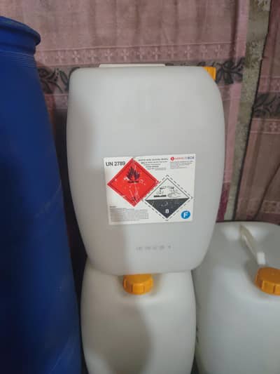 water storage cans