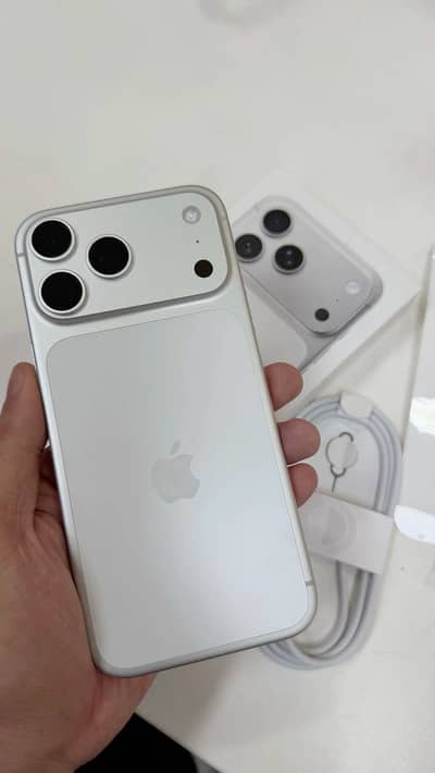 Apple iPhone 17 Pro Max