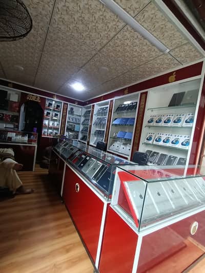 4 Counters for Sale, Acrylic Display Racks & Display Shop Counters