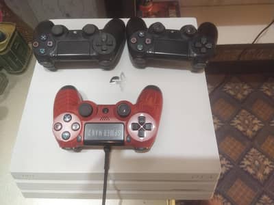 playstation 4 pro Glacier white