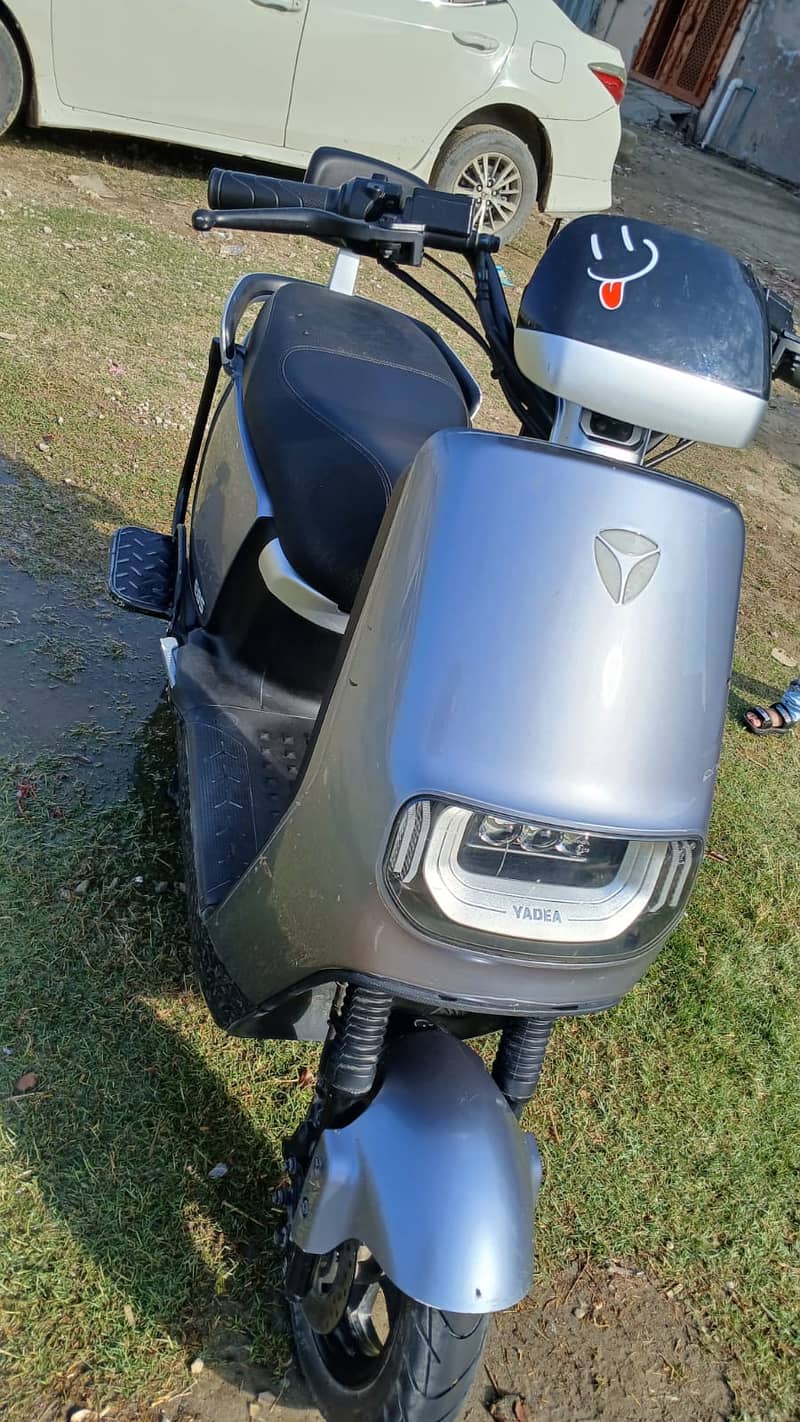 Yadea E8S Range Maker | 2024 Model | PPF coated | Well maintained 2