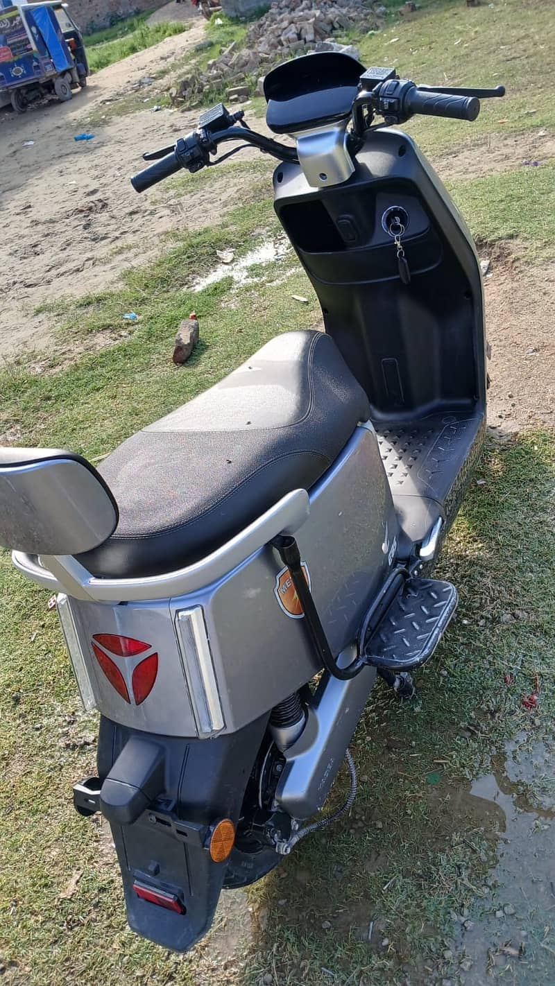 Yadea E8S Range Maker | 2024 Model | PPF coated | Well maintained 3