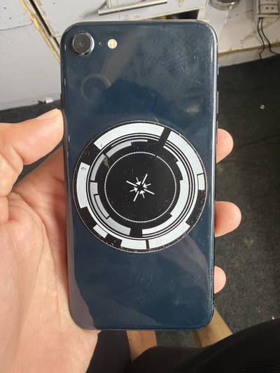 Apple iPhone SE