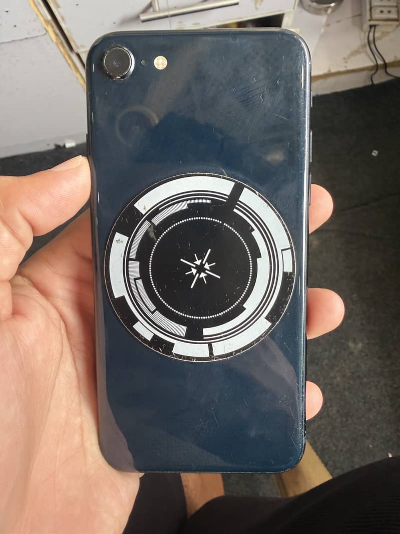 Apple iPhone SE 0