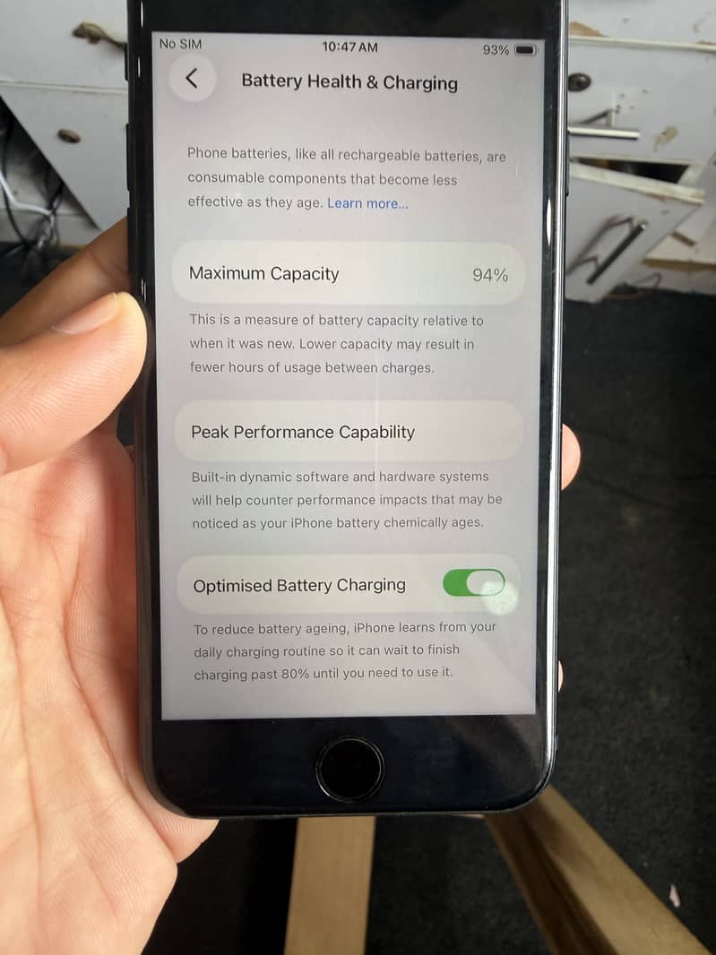 Apple iPhone SE 6