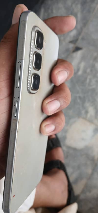 Infinix Hot 50 Pro