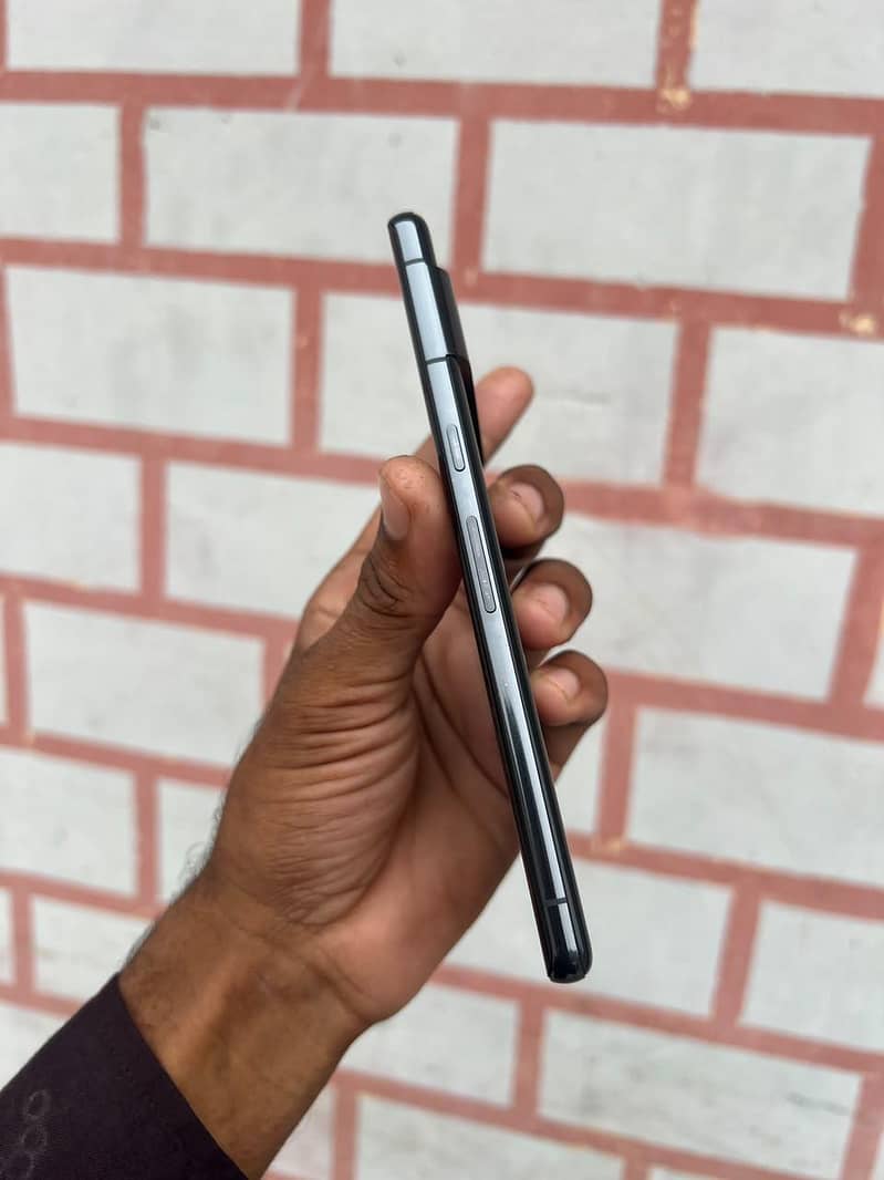 Google Pixel 7 Pro 2