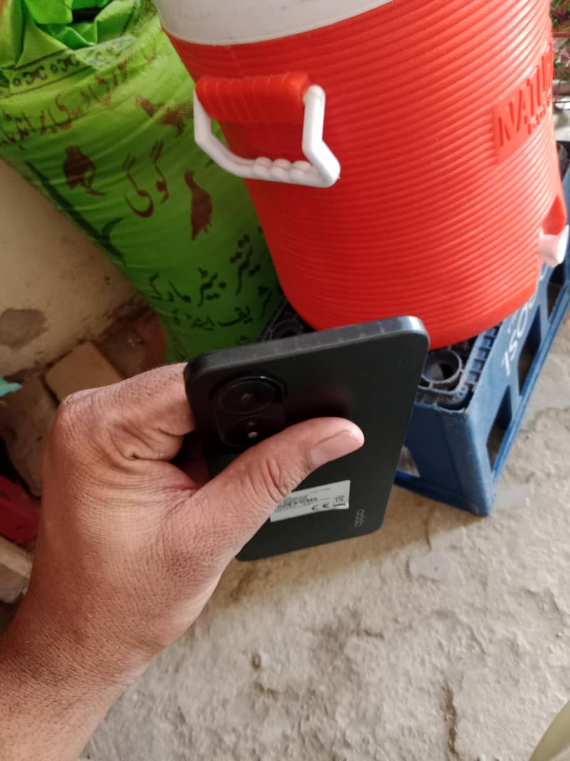 OPPO A18 0