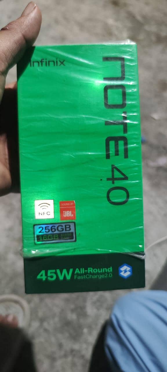 Infinix Note 40 6