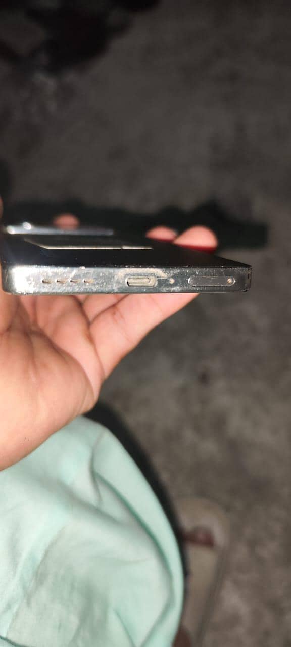 Infinix Note 40 7