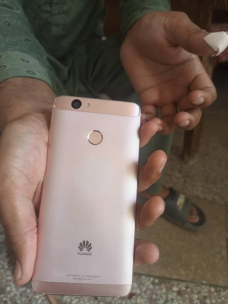 Huawei Nova 1