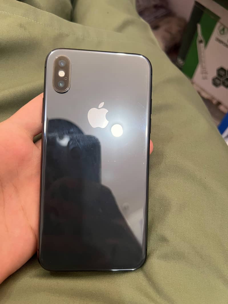 Apple iPhone X 1