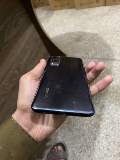 Vivo Y31