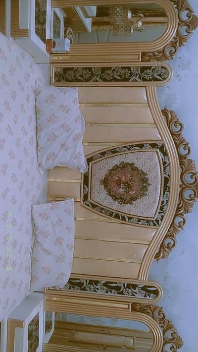 Complete Bed Set.