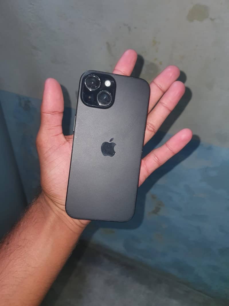 Apple iPhone 15 plus 4