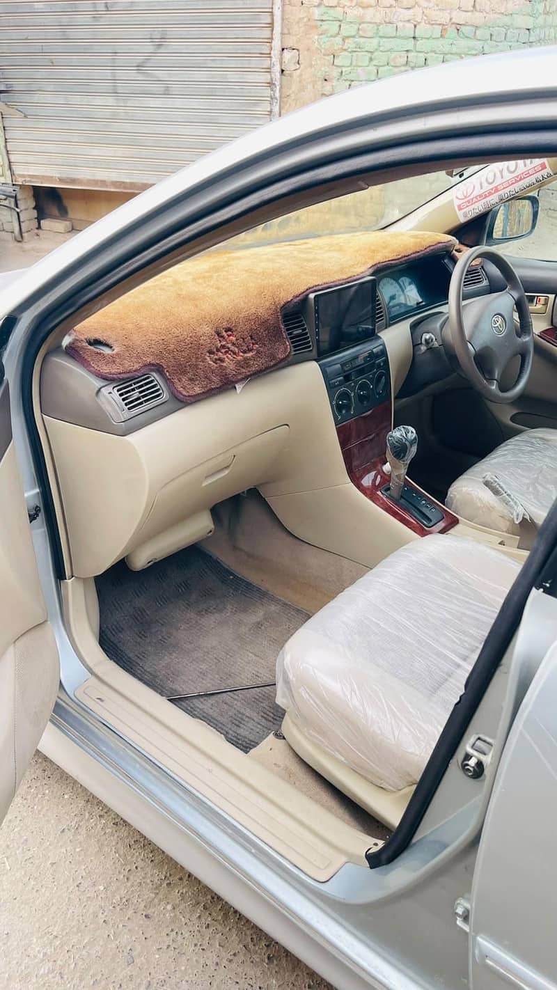 saloon 1.6 1